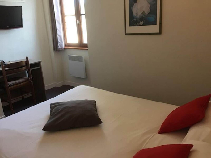 Bedroom 3, Hôtel TGV Quimper, Finistère