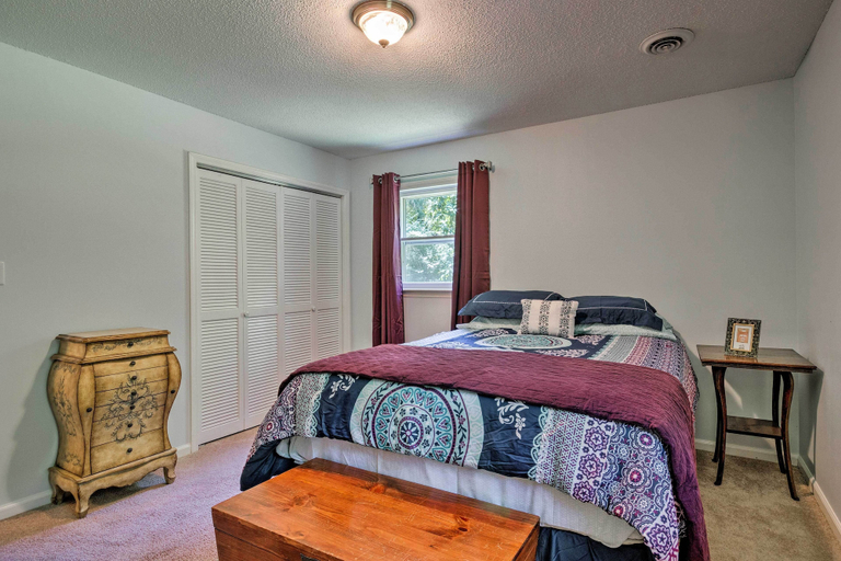 Bedroom 3, Renovated Home on Watauga River, By Boat Ramp, Carter