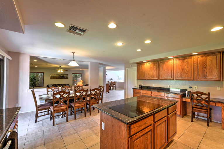 Others 4, Spacious Home w/ Heated Pool in Litchfield Park!, Maricopa