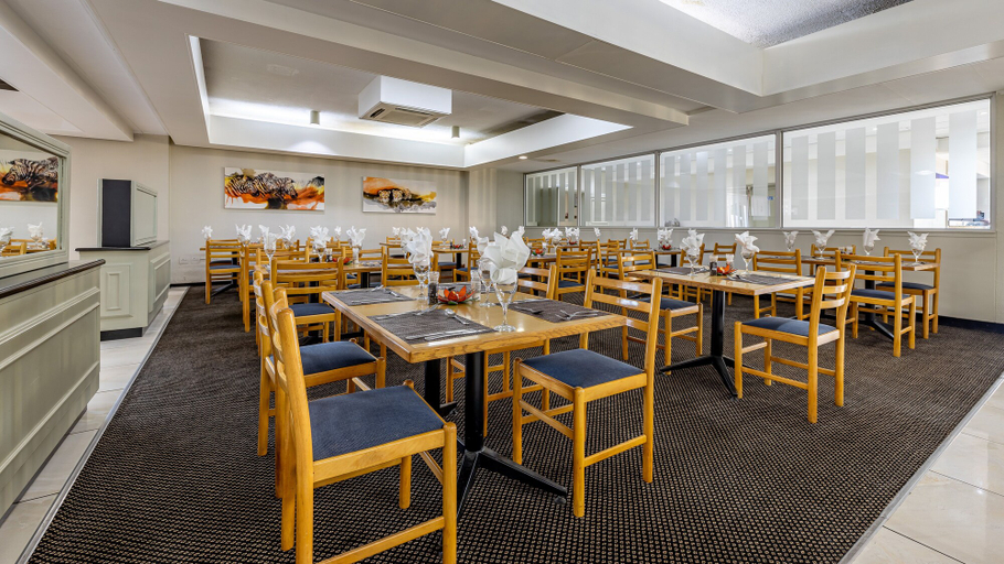 Food & Drinks 4, African Sky Hotels - Harrismith Inn, Thabo Mofutsanyane