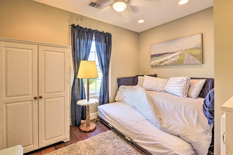 Bedroom, Morrisonville Manor w/ Fire Pit & Hot Tub!, Loudoun