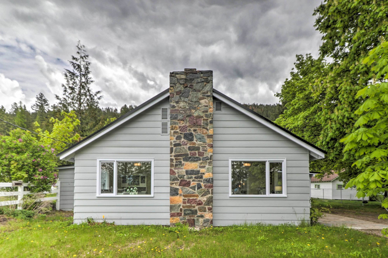 Exterior & Views 2, Bigfork Home w/ Mtn Views - Close to Lake!, Lake