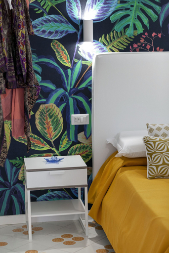 Bedroom 2, Estate4home - Nikos, Salerno