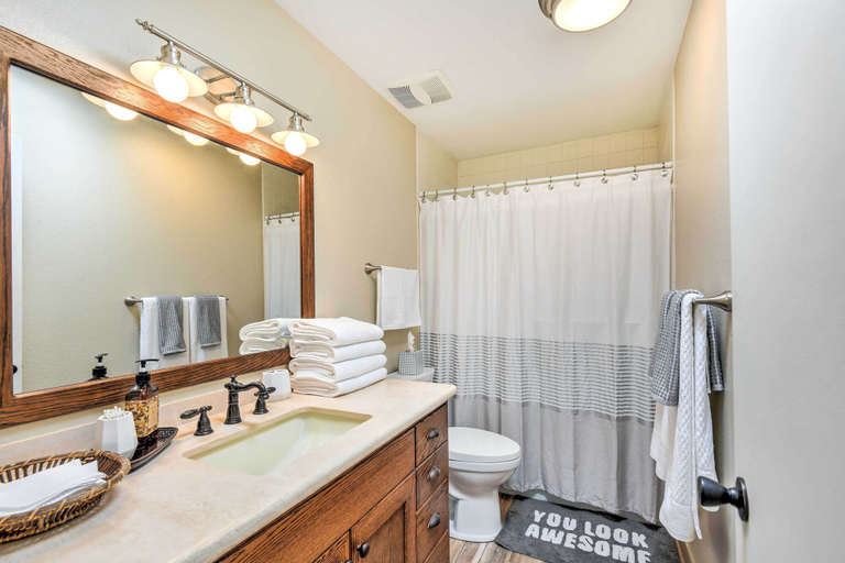 Bathroom 5, 3 Mi to Old Town: Scottsdale Condo w/ Pool & Lake, Maricopa