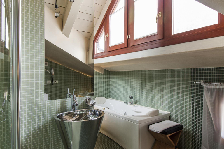 Bathroom 4, Hotel Dei Chiostri, Treviso