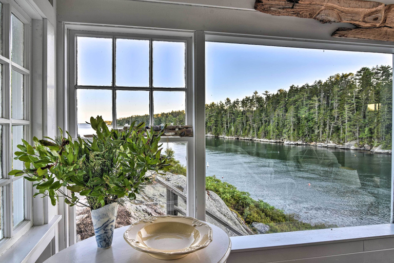 Others 5, Oceanfront Cottage with Deck 2 Mi to Boothbay Harbor, Lincoln