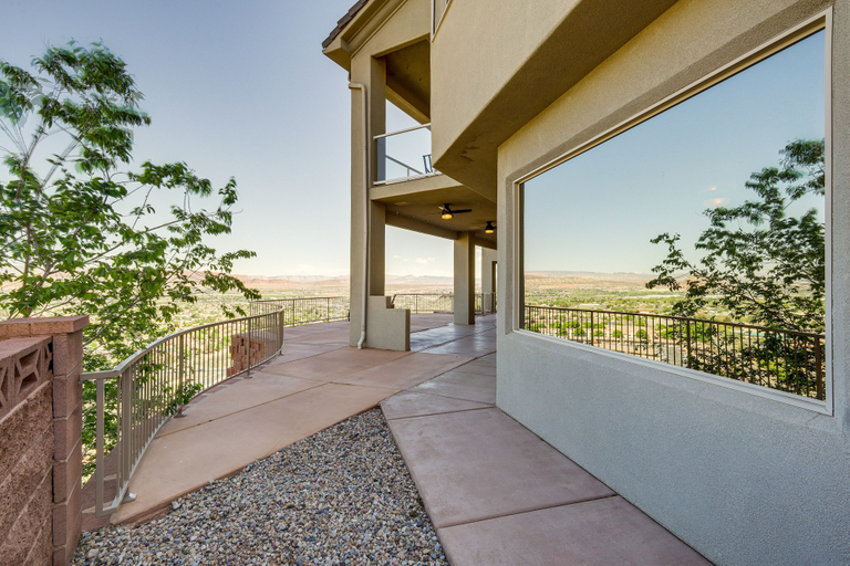 Others 4, Luxe St George Vacation Rental - 2 Mi to Downtown, Washington