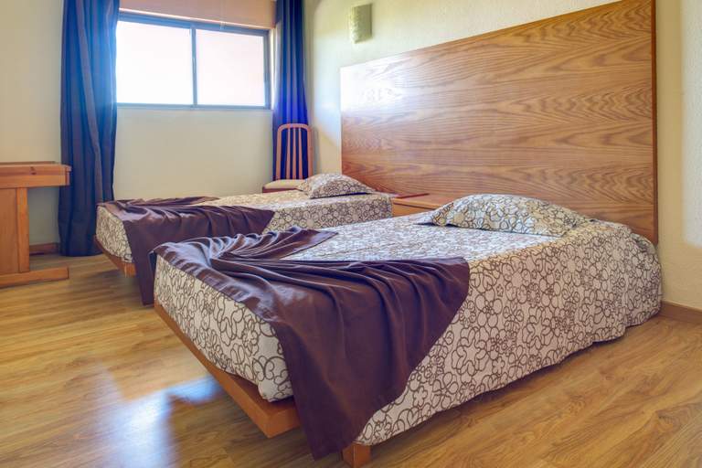 Bedroom 3, Choromar Apartments, Albufeira