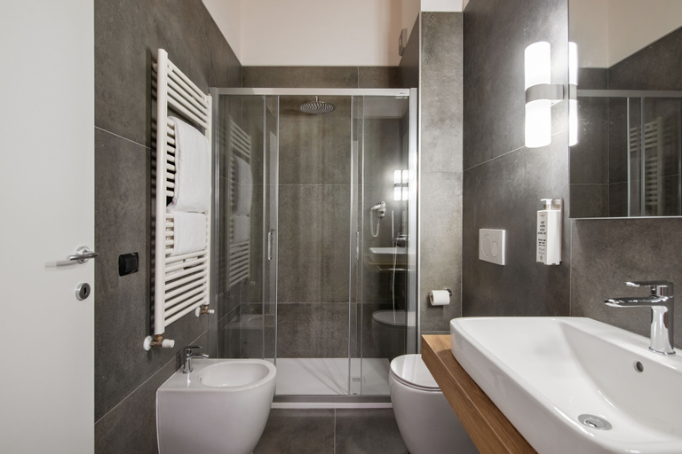 Bathroom 5