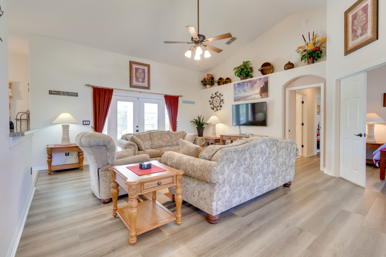 Bedroom 3, 12 Mi to Disney: Home w/ Pool & Spa in Clermont, Lake