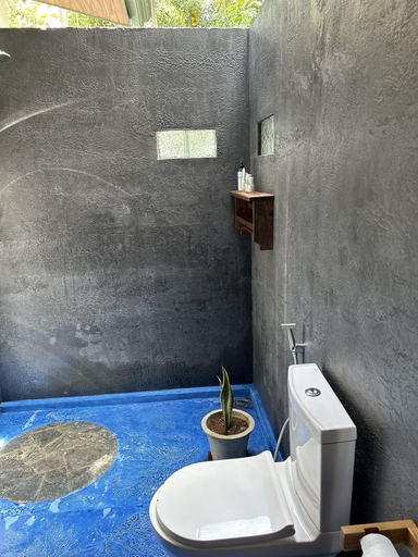 Bathroom 2, Amba kola, Sevanagala