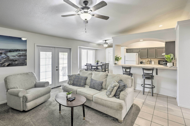 Others 1, Dog-friendly Retreat w/ Fire Pit & RV Hookups, Mohave