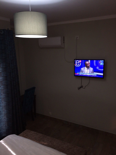 Bedroom 3, LIEBE HOTEL, Mfoundi