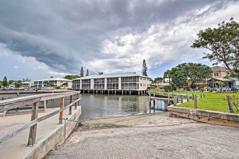 Exterior & Views 2, Jensen Beach Home Walk to Beach Access!, Saint Lucie