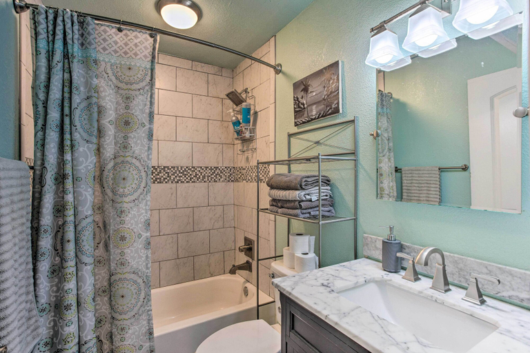 Bathroom 4, Well-appointed Mead Getaway w/ Private Yard, Bryan