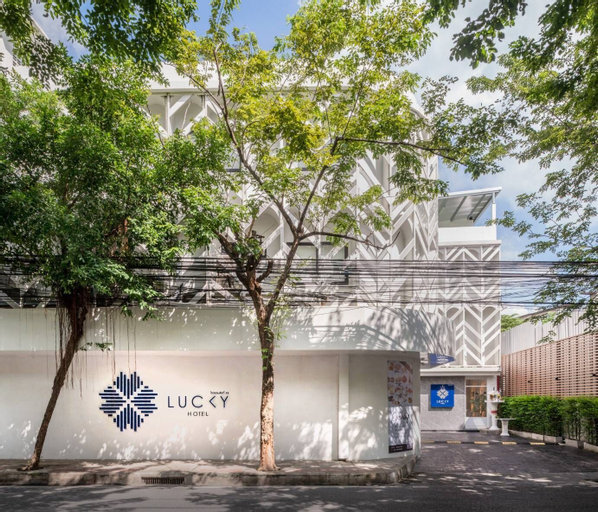 Exterior & Views 4, Lucky Hotel Bangkok, Khlong Toey