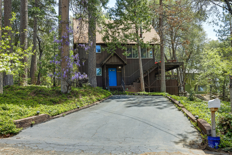 Exterior & Views 2, Hike, Bike & Golf: Peaceful Cabin in Twain Harte!, Tuolumne