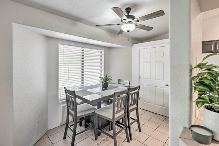 Others 5, Dog-friendly Retreat w/ Fire Pit & RV Hookups, Mohave