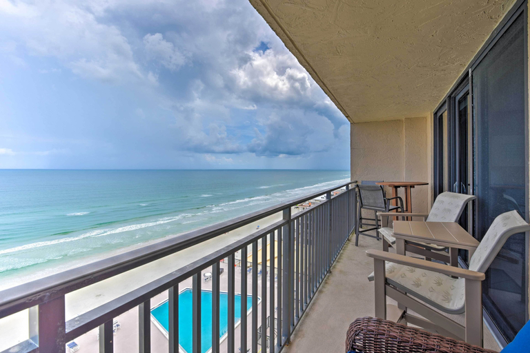 Others 1, Beachfront Resort Condo w/ Panoramic Ocean Views!, Volusia