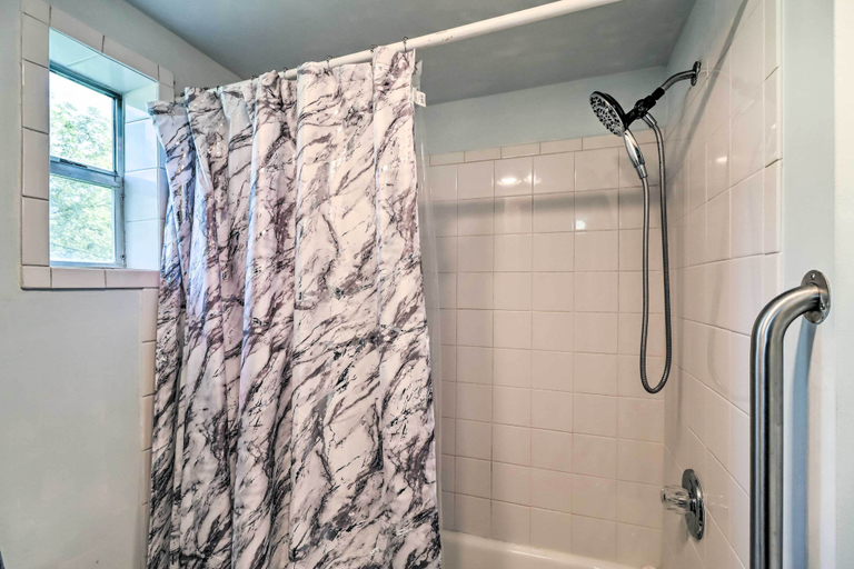 Bathroom 4, Cozy Norfork Home by White River: Hike + Fish, Baxter