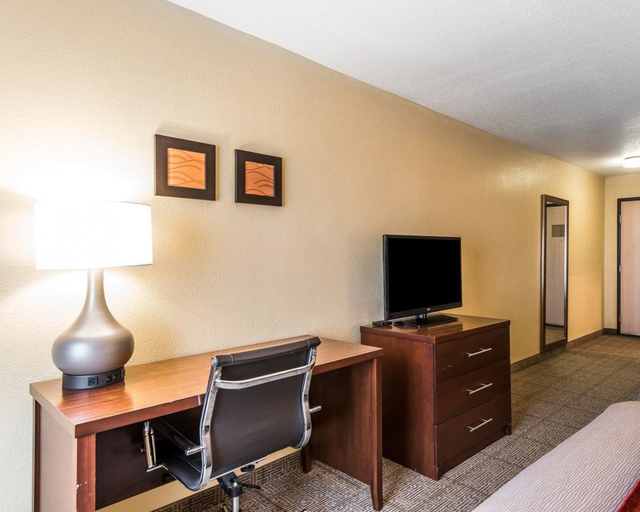 Others 5, Quality Inn & Suites Bethany, Harrison