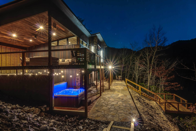 Exterior & Views 2, Lake Nantahala Villa w/ Lookout Deck + Dock!, Macon