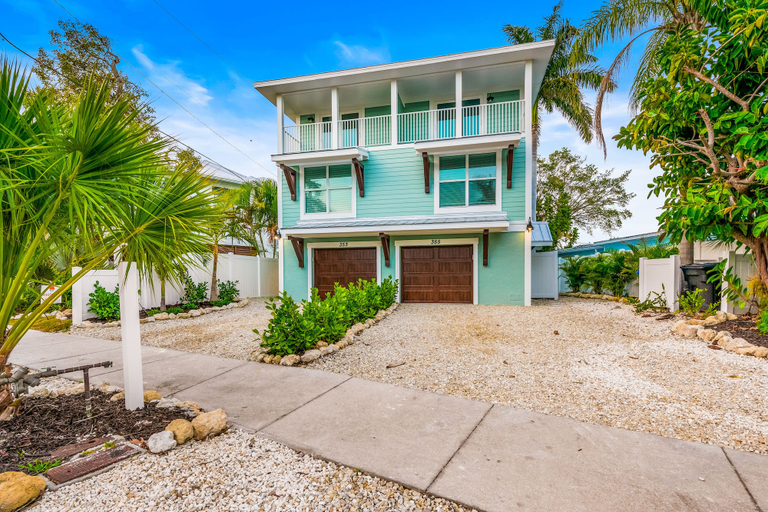 Exterior & Views 2, Village Vibe, Sarasota