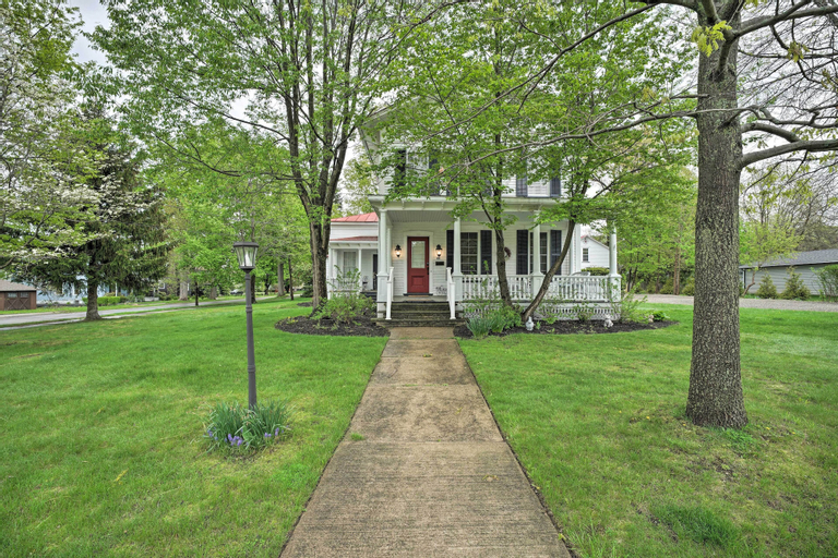 Historic Westfield Home 2 Mi to Lake Erie!, Chautauqua