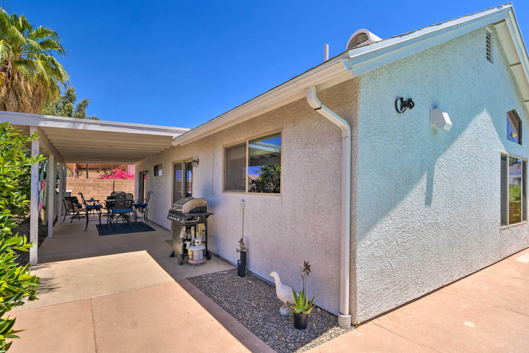 Exterior & Views 2, Sun-lit Tucson Digs w/ Private Pool & Patio!, Pima