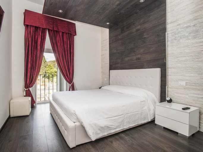 Bedroom 3, Royal Rooms Colosseo, Rome