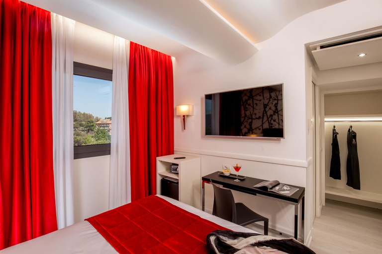 Bedroom 2, Hotel American Palace Eur, Roma