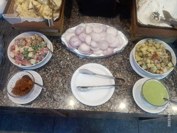Food & Drinks, RAAJ SVASTIK INN, Jamnagar