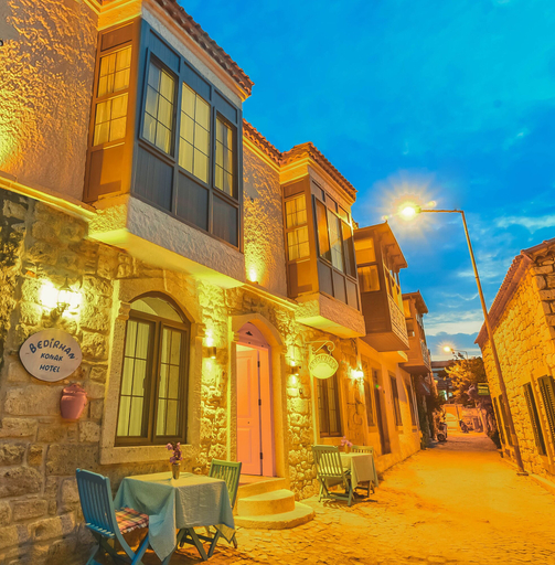 Exterior & Views 2, Bedirhan Konak Otel, Çeşme