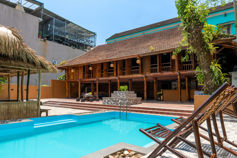 Sport & Beauty 2, Odyssey Hostel, Tours & Motorbikes Rental, Hà Giang
