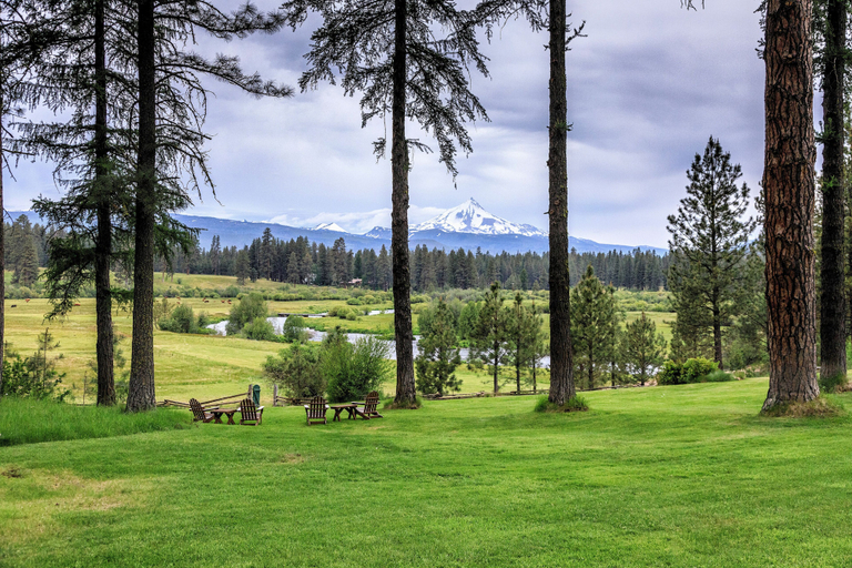 Others 5, House on Metolius, Jefferson