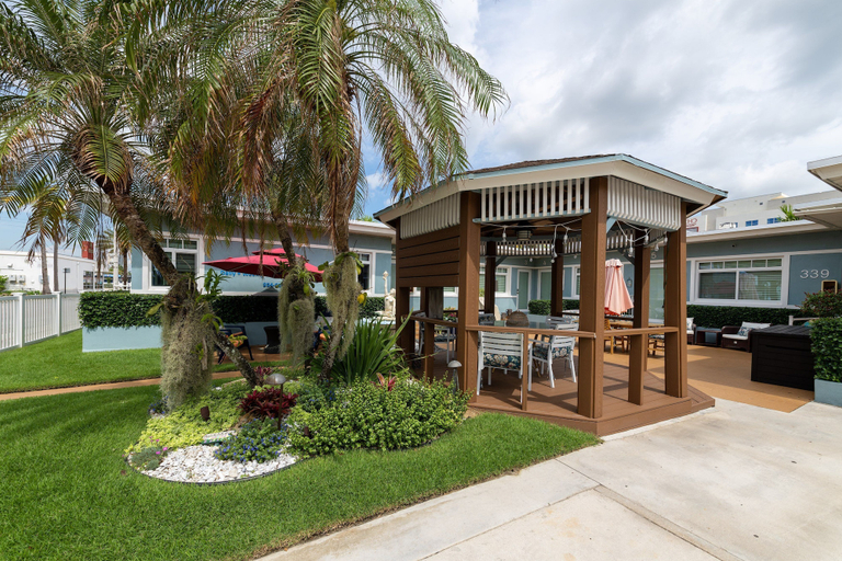 Exterior & Views 2, Tropic Isle Boutique Hotel, Broward