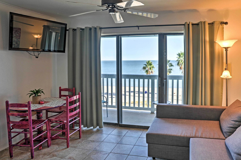 Others 1, Surfside 'sandcastle Suite' w/ Balcony & 2 Pools!, Nueces