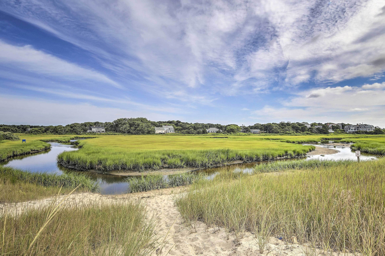 Others 5, ~ 4 Mi to Dtwn: Chatham Home w/ Fire Pit, Barnstable