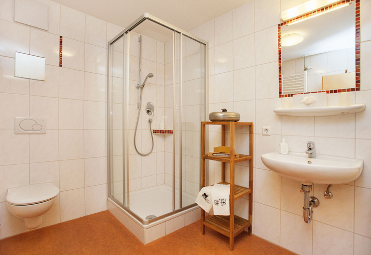 Bathroom 5, Brauerei Gasthof Engel, Ravensburg