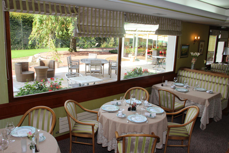 Food & Drinks 4, Logis Hotel La Villa Des Houx, Seine-Maritime