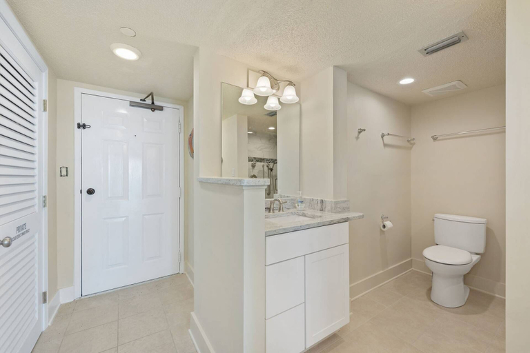 Bathroom 4, Commodore by iTrip Panama City Beach, Bay