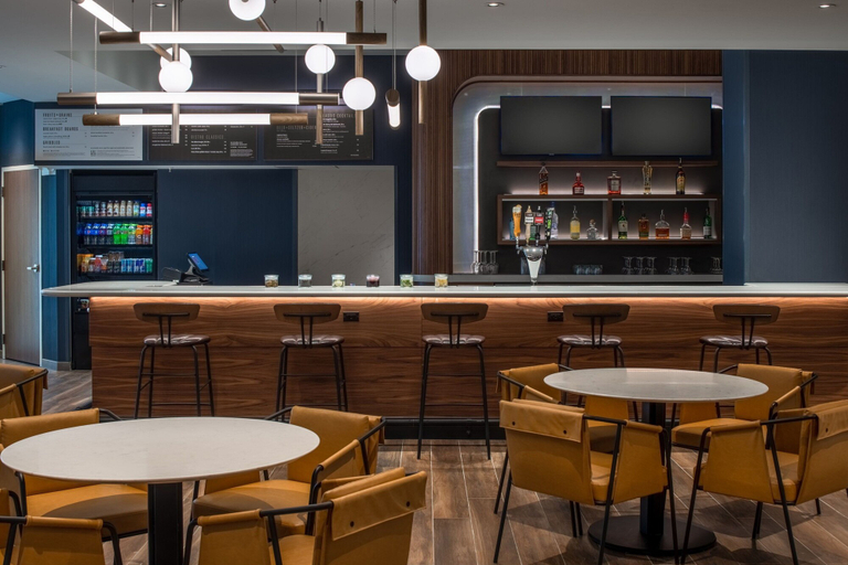 Food & Drinks 5, Courtyard By Marriott Olympia, Thurston