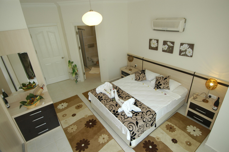 Bedroom 2, Orka Mountain View Villas, Fethiye