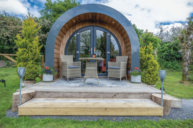 Exterior & Views 2, Woody's - 1 Bedroom Pod - Cold Inn, Pembrokeshire