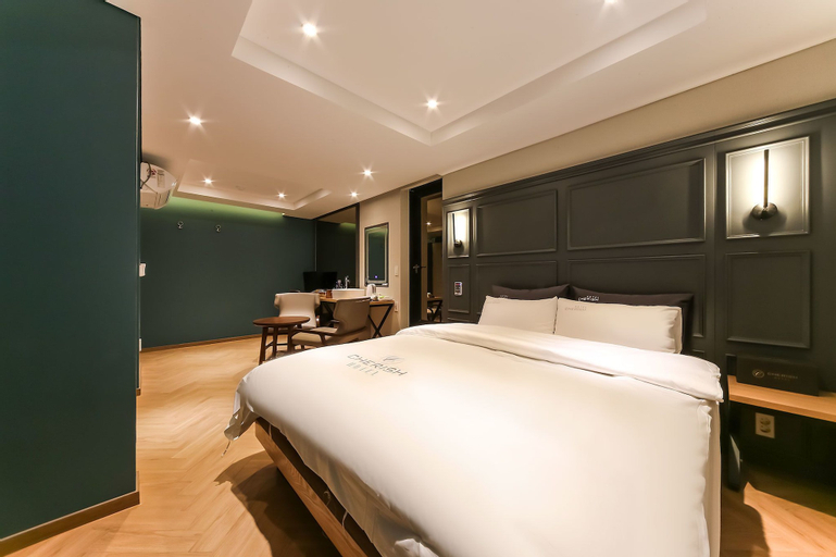 Bedroom 11