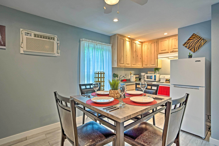 Others 5, Couple’s Retreat In Canton w/ Patio, Trail & Yard!, Van Zandt