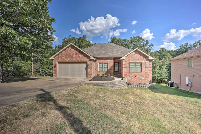 Exterior & Views 1, Idyllic Bella Vista Retreat w/ Back 40 Access, Benton