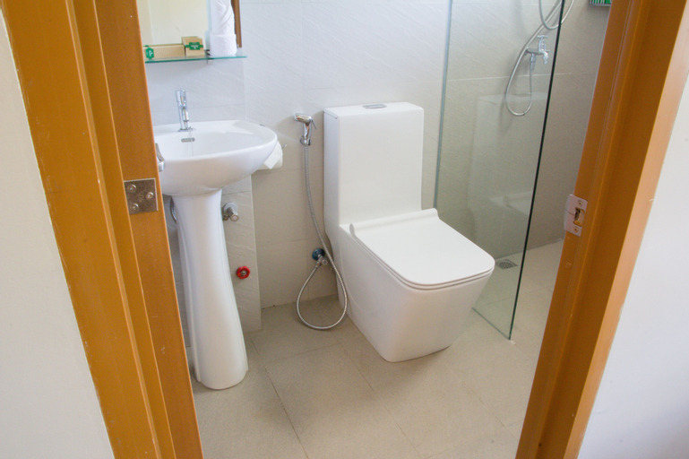 Bathroom 3