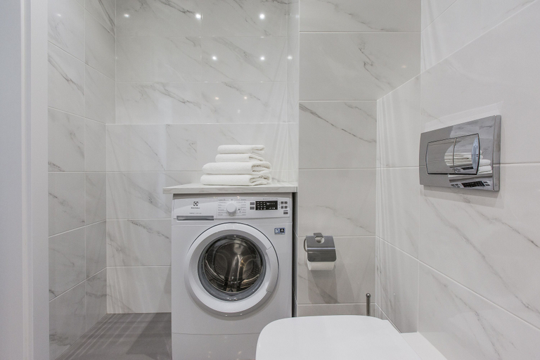 Bathroom 3, Symphony - Baltica Towers, Gdańsk City