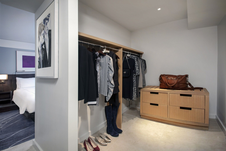 Bedroom 14